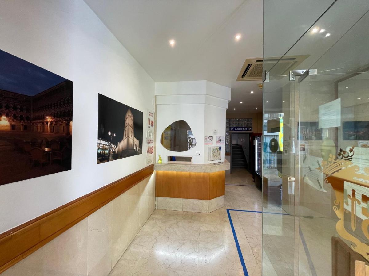 Hotel Condedu Badajoz Exteriér fotografie